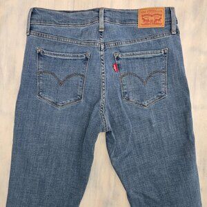 Levis Jeans